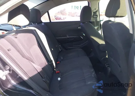 2014 Chevrolet Sonic Lt Auto z USA, uszkodzony, nr VIN 1G1JC5SG6E4129209